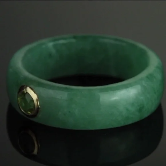 PURE GREEN JADE PERIDOT RING - Picture 4 of 6